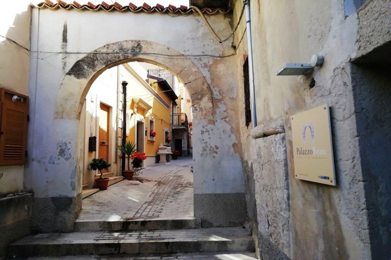 Palazzo Beau Bed and Breakfast Modica Exteriör bild