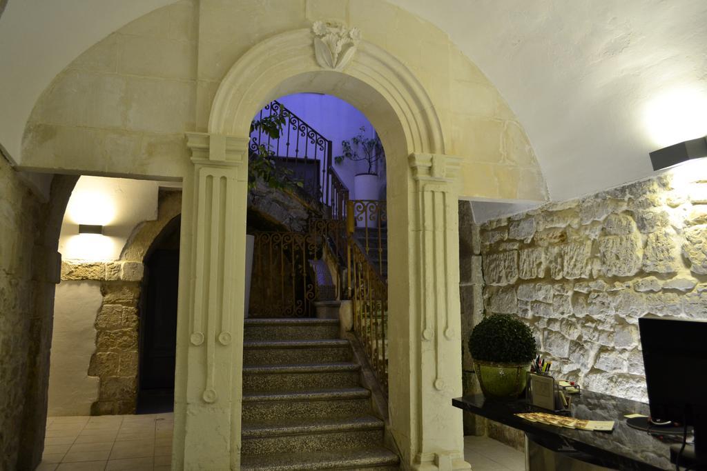 Palazzo Beau Bed and Breakfast Modica Exteriör bild